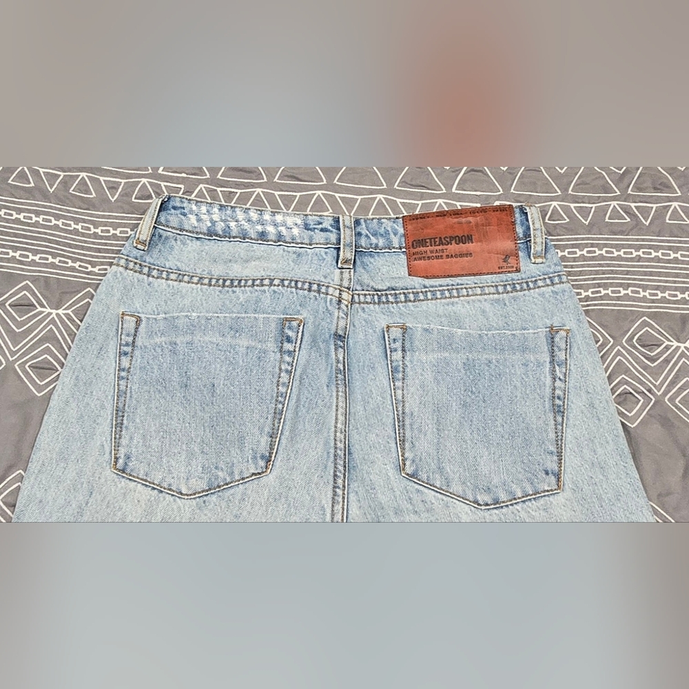 Oneteaspoon High Waisted Studded Awesome Baggies Jeans Size 26 - Picture 4 of 9